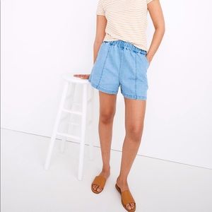 Madewell denim pull-on shorts.